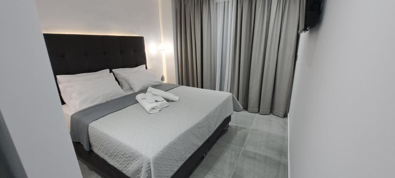 Km Luxury Apart Downtown 이라클리온 외부 사진
